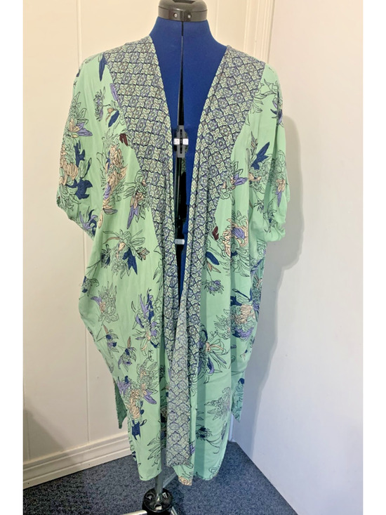 Angie Tops - ANGIE Boho Open Front Shawl Size Small Short Sleeve Kimono Wrap Beach Cover Up
